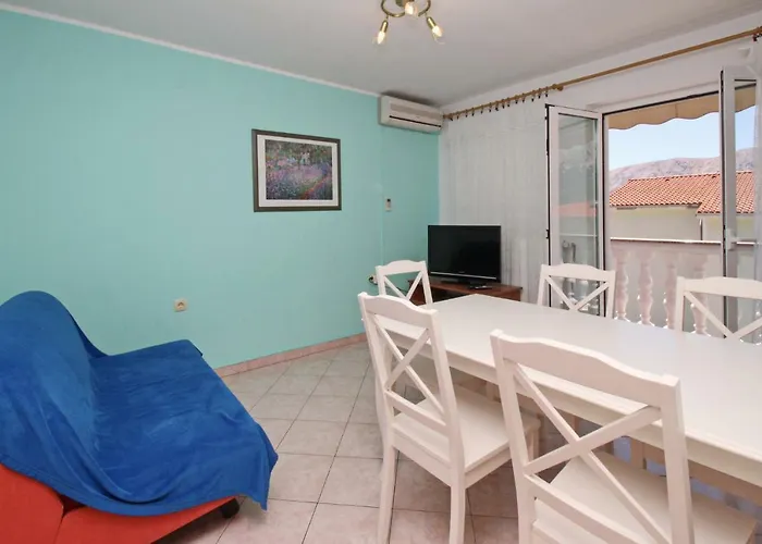 Alex Gostinjska kuća 3*