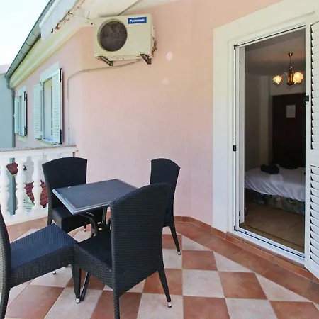 Casa de hóspedes Alex