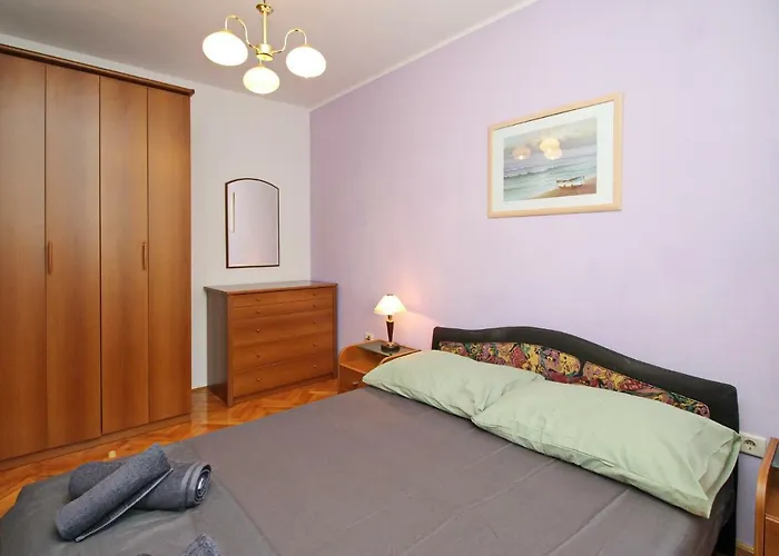 Alex بيت ضيافة 3*